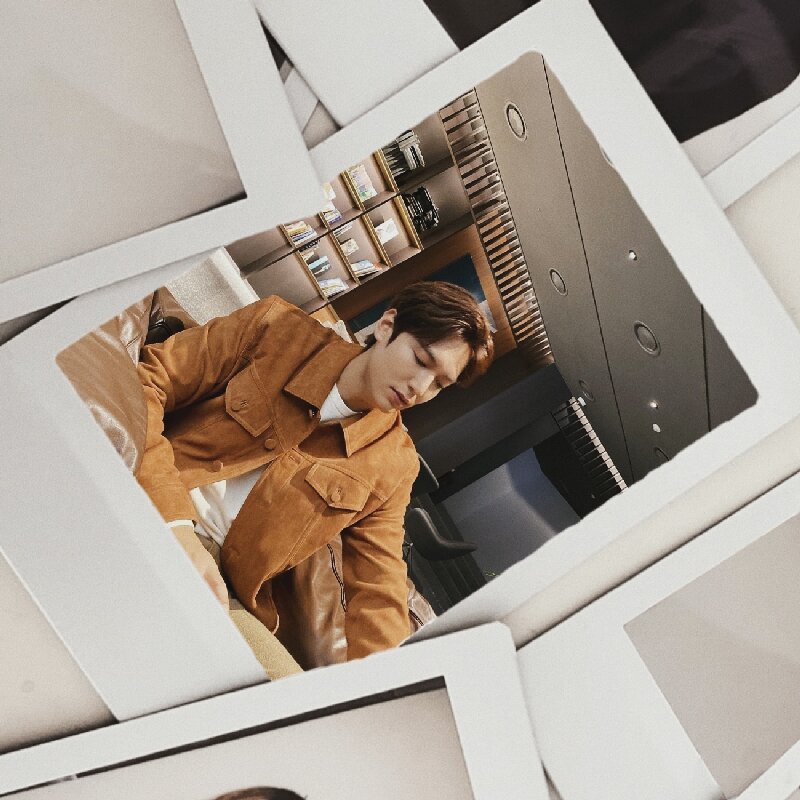 30/50PC Korean Idol Lee Minho  - огляд і ціна Korean Lifestyle Magazine